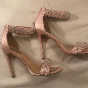 Cape Robbin Pink Silver Heels